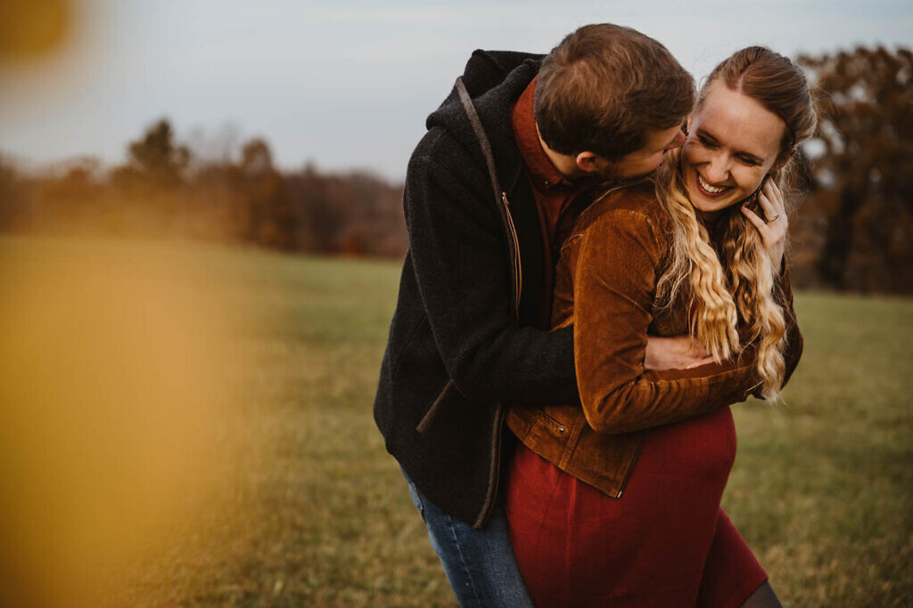Hochzeitsfotograf Augsburg, amaniundchris Hochzeit, Verlobungsfotos, Paarfotograf, Hochzeitsfotograf Bayern, Schwangerschaftsshooting, Babybauchshooting