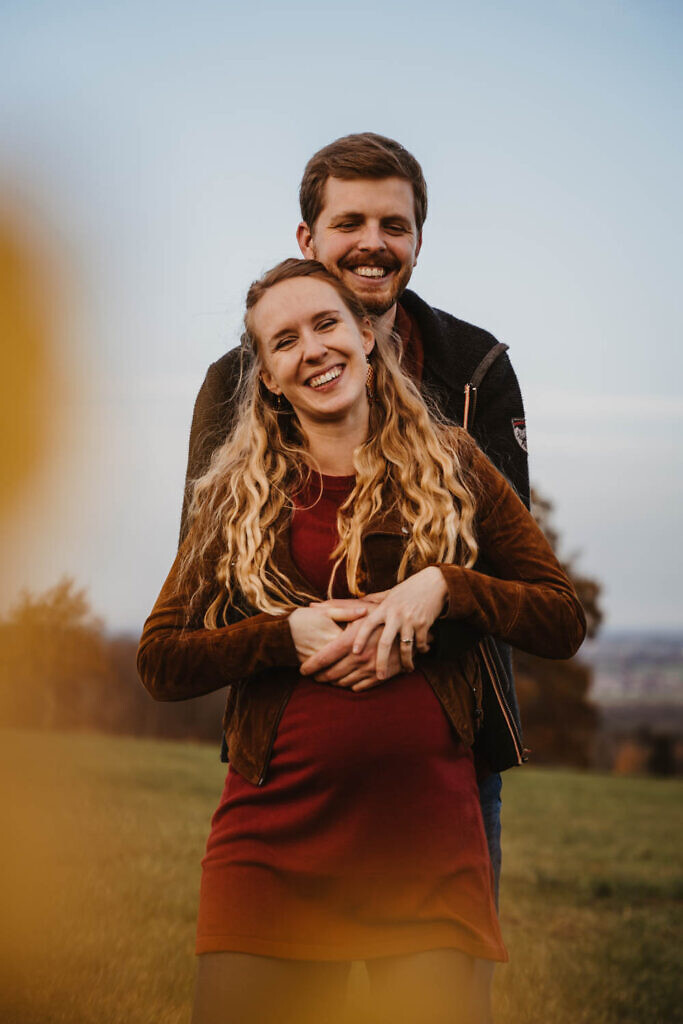 Hochzeitsfotograf Augsburg, amaniundchris Hochzeit, Verlobungsfotos, Paarfotograf, Hochzeitsfotograf Bayern, Schwangerschaftsshooting, Babybauchshooting