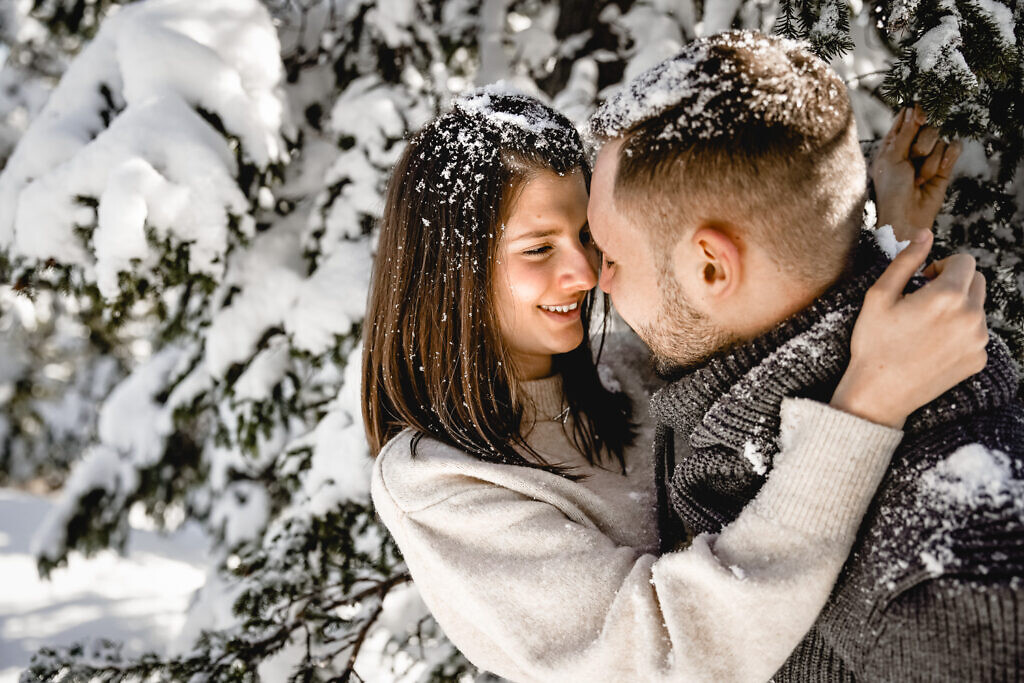 Hochzeitsfotograf Augsburg, amaniundchris, Hochzeit, Verlobungsfotos, Paarfotograf, Paarshooting, Hochzeitsfotograf Bayern, Wintershooting