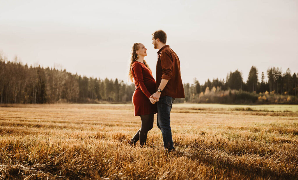 Hochzeitsfotograf Augsburg, amaniundchris Hochzeit, Verlobungsfotos, Paarfotograf, Hochzeitsfotograf Bayern, Schwangerschaftsshooting, Babybauchshooting